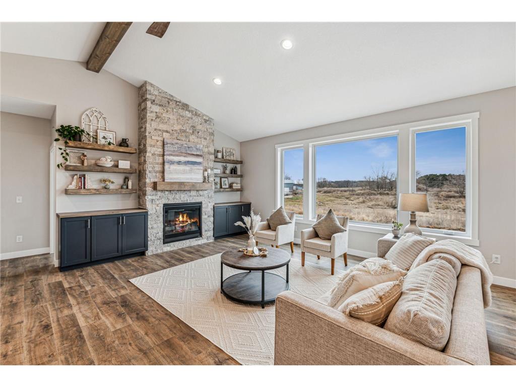 1604 Squirrel Way New Richmond WI 54017 6501342 image1