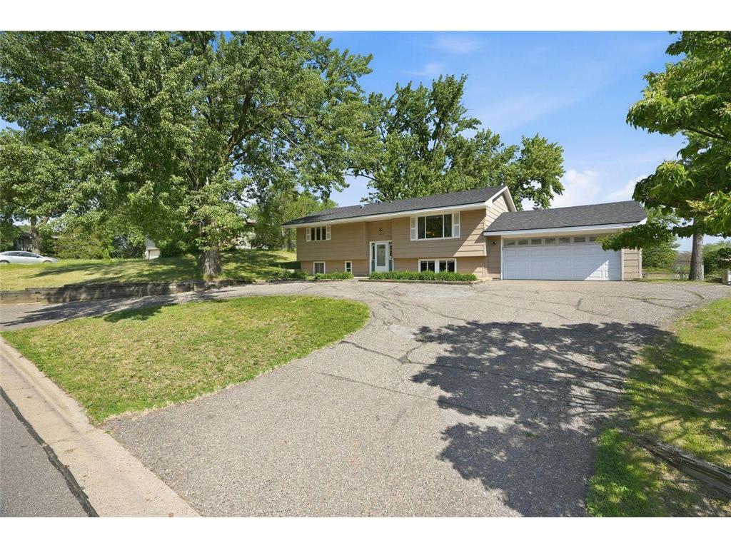 1604 W 131st Street Burnsville MN 55337 7083552 image1