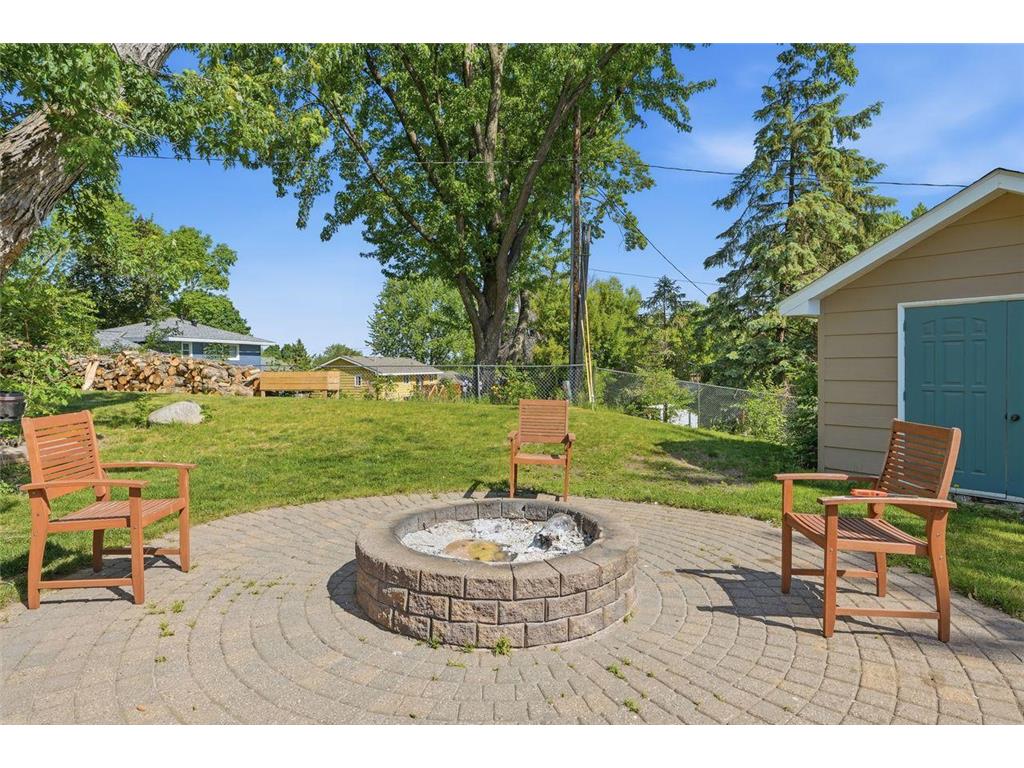 1604 W 131st Street Burnsville MN 55337 7083552 image11