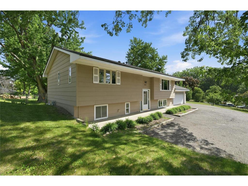 1604 W 131st Street Burnsville MN 55337 7083552 image4