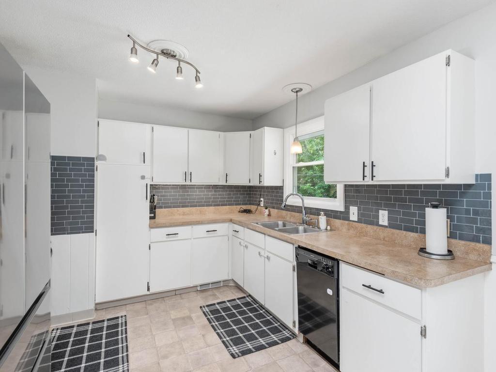 16043 Cambridge Circle SE Prior Lake MN 55372 7052521 image4