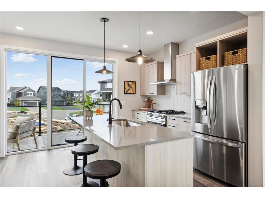 16044 Eagleview Drive Lakeville MN 55044 6454013 image1