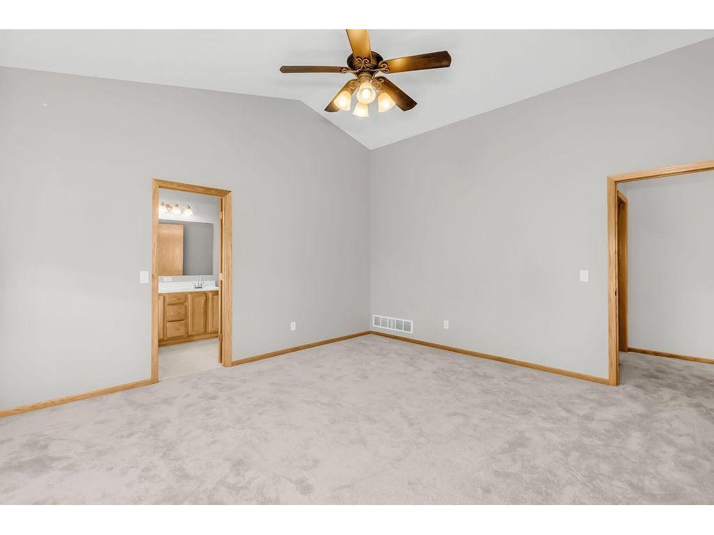 16045 Kennard Court Lakeville MN 55044 6820408 image13