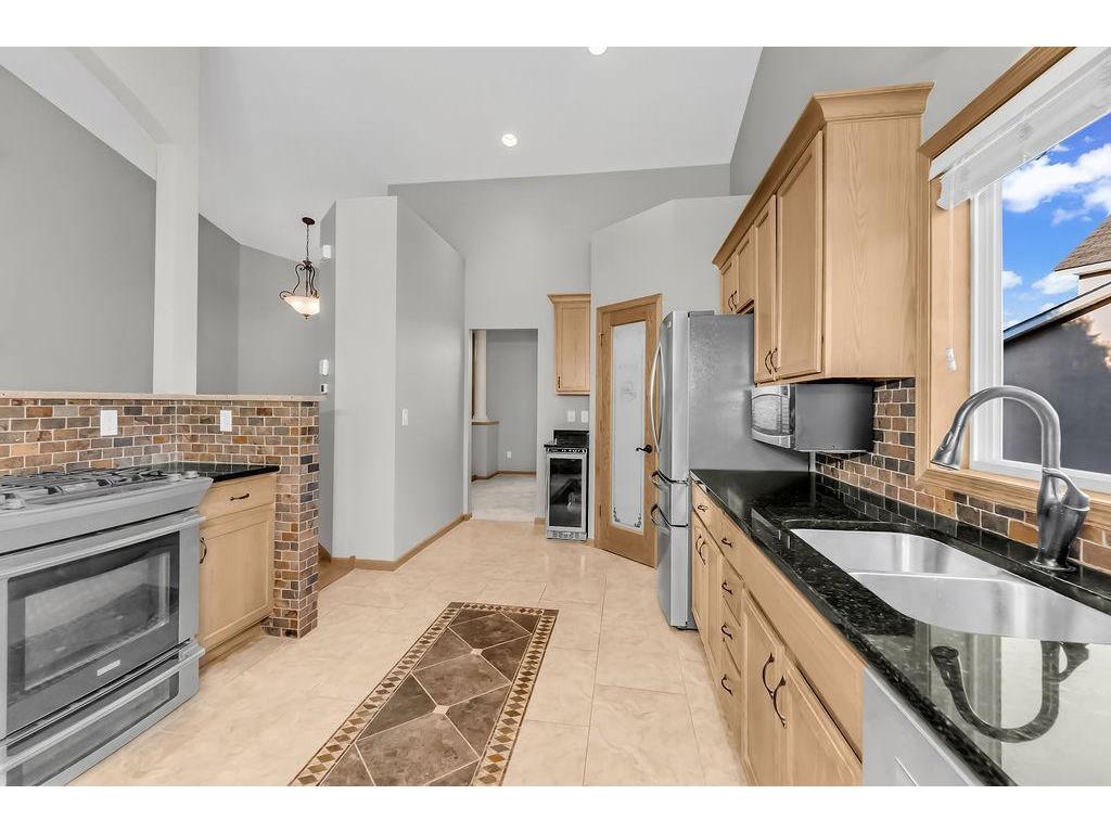 16045 Kennard Court Lakeville MN 55044 6820408 image19