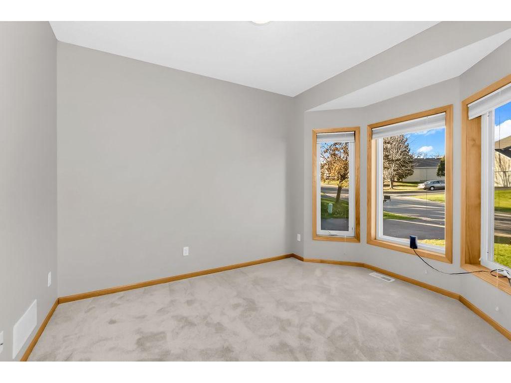 16045 Kennard Court Lakeville MN 55044 6820408 image6