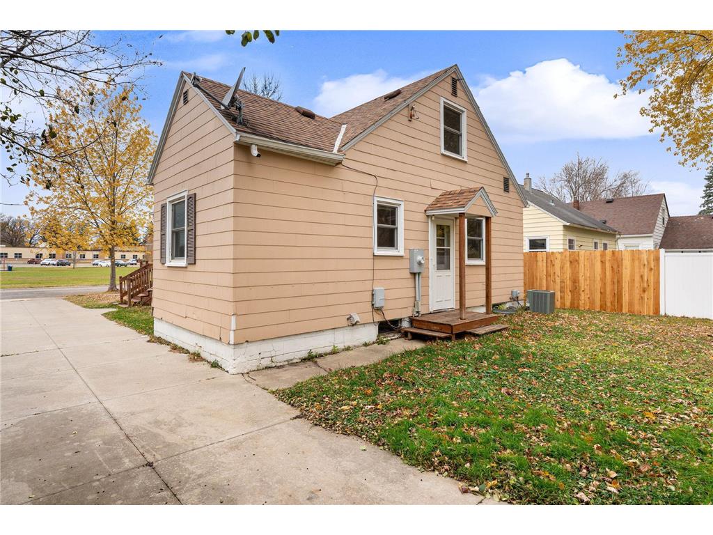 1605 6th Street SE Austin MN 55912 6818614 image27