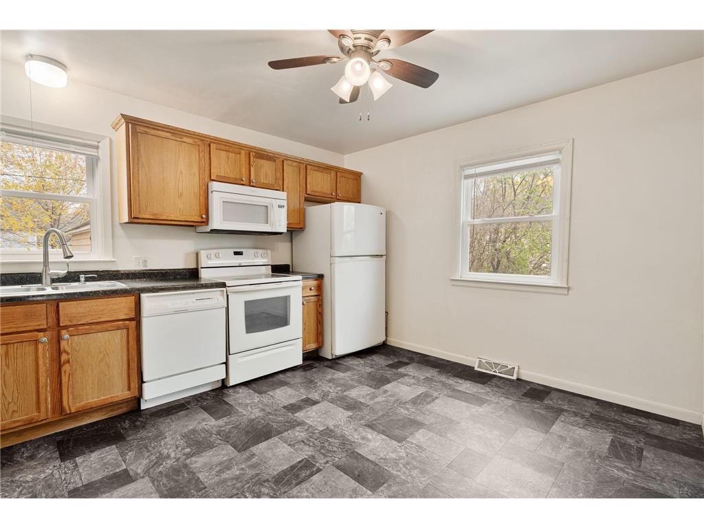 1605 6th Street SE Austin MN 55912 6818614 image3