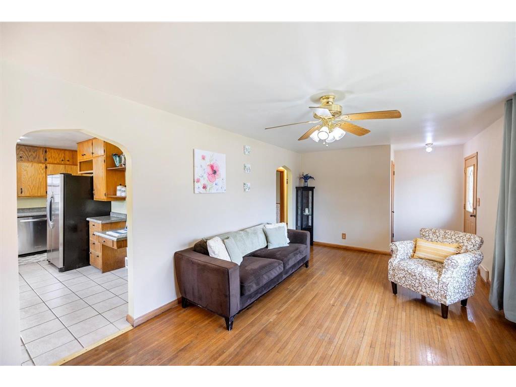 1605 Knight Avenue N Glencoe MN 55336 7014901 image11