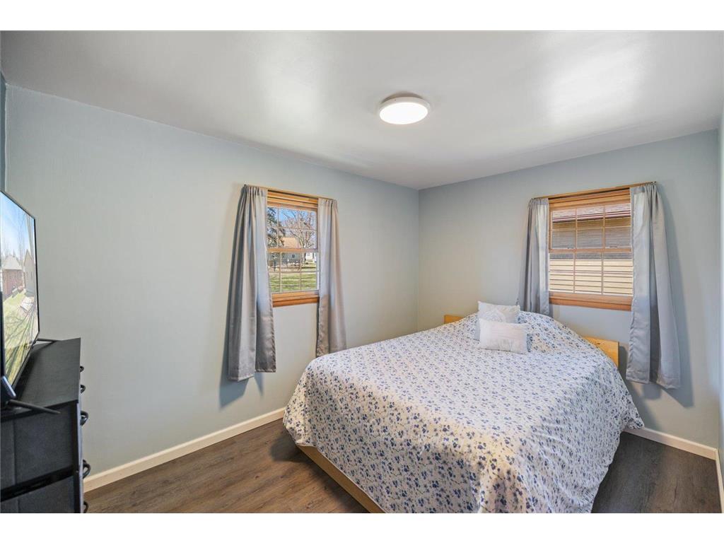1605 Knight Avenue N Glencoe MN 55336 7014901 image18