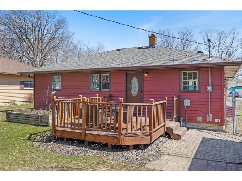 1605 Knight Avenue N Glencoe MN 55336 7014901 image33