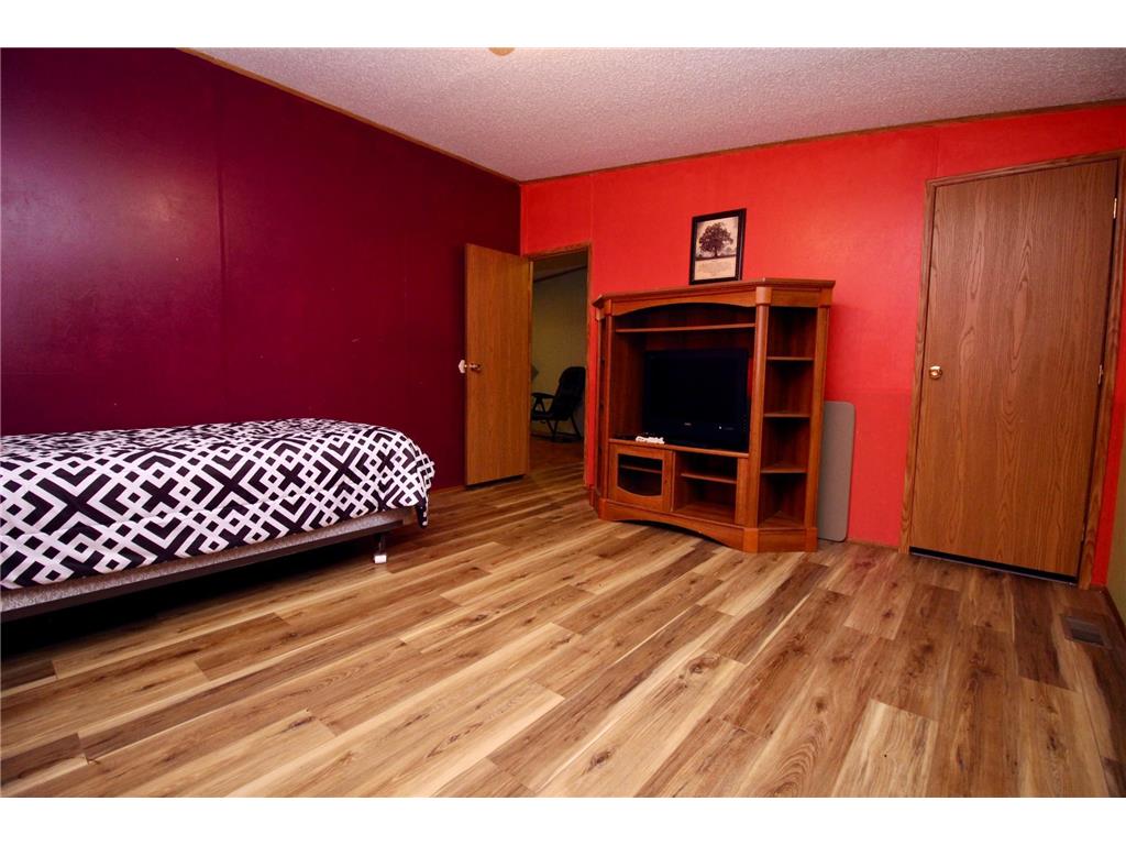 16050 280th Street Meadow Twp MN 56477 6760922 image28