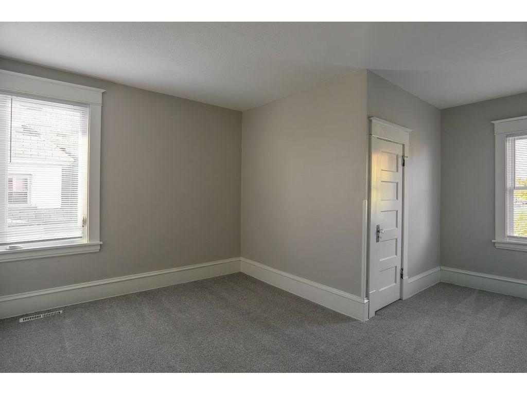 1606 Concordia Avenue Saint Paul MN 55104 7072271 image11