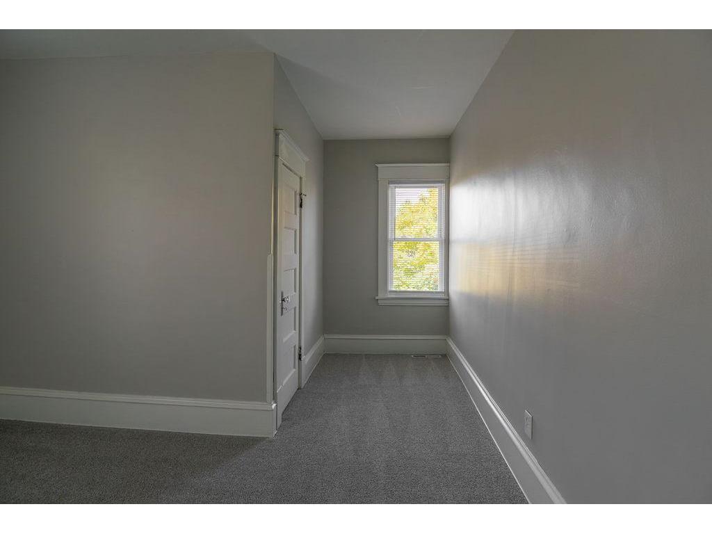 1606 Concordia Avenue Saint Paul MN 55104 7072271 image12