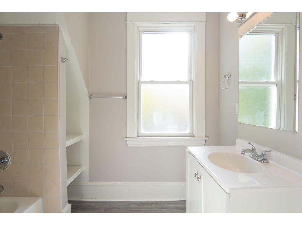 1606 Concordia Avenue Saint Paul MN 55104 7072271 image20