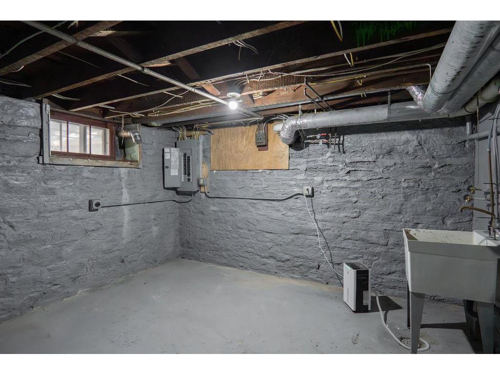 1606 Concordia Avenue Saint Paul MN 55104 7072271 image24