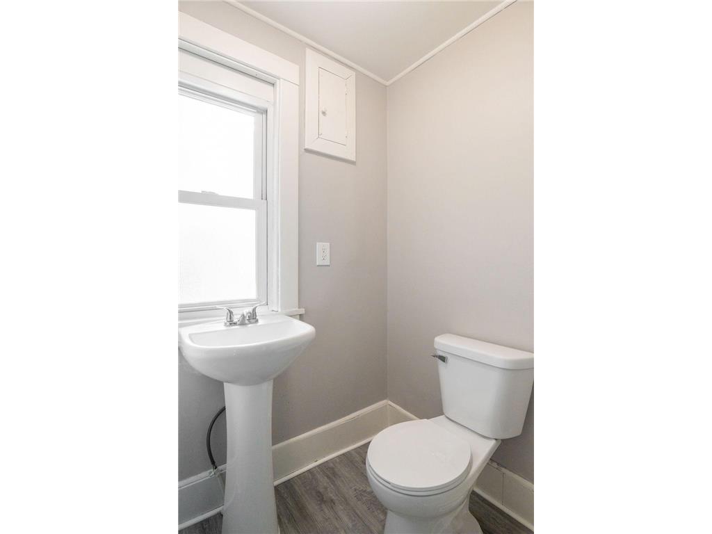 1606 Concordia Avenue Saint Paul MN 55104 7072271 image26