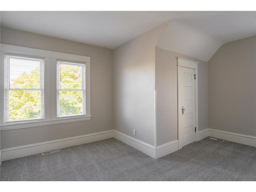 1606 Concordia Avenue Saint Paul MN 55104 7093112 image14