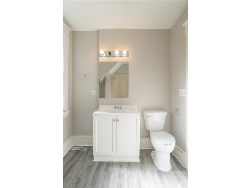 1606 Concordia Avenue Saint Paul MN 55104 7093112 image22