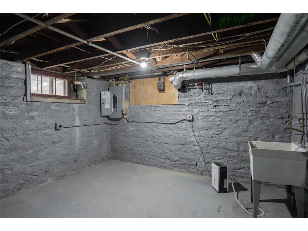 1606 Concordia Avenue Saint Paul MN 55104 7093112 image29