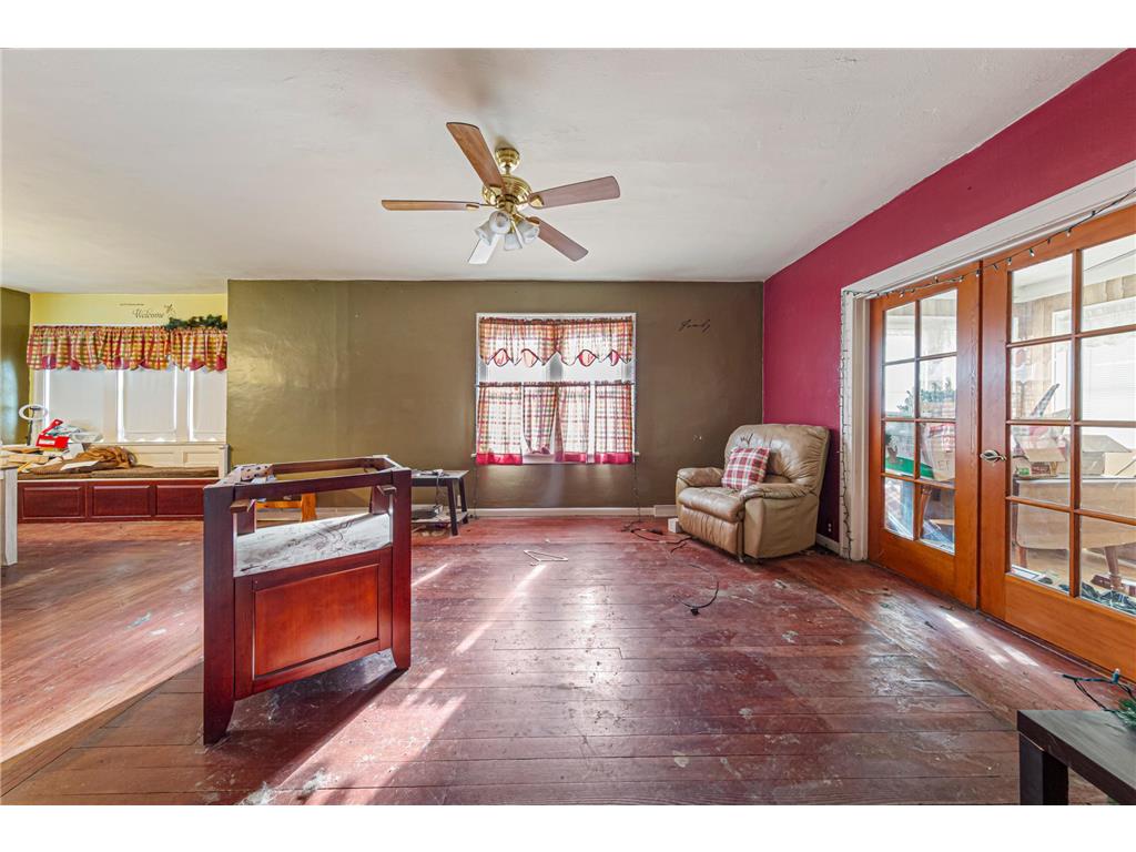 1606 Greeley Avenue N Glencoe MN 55336 7063065 image10