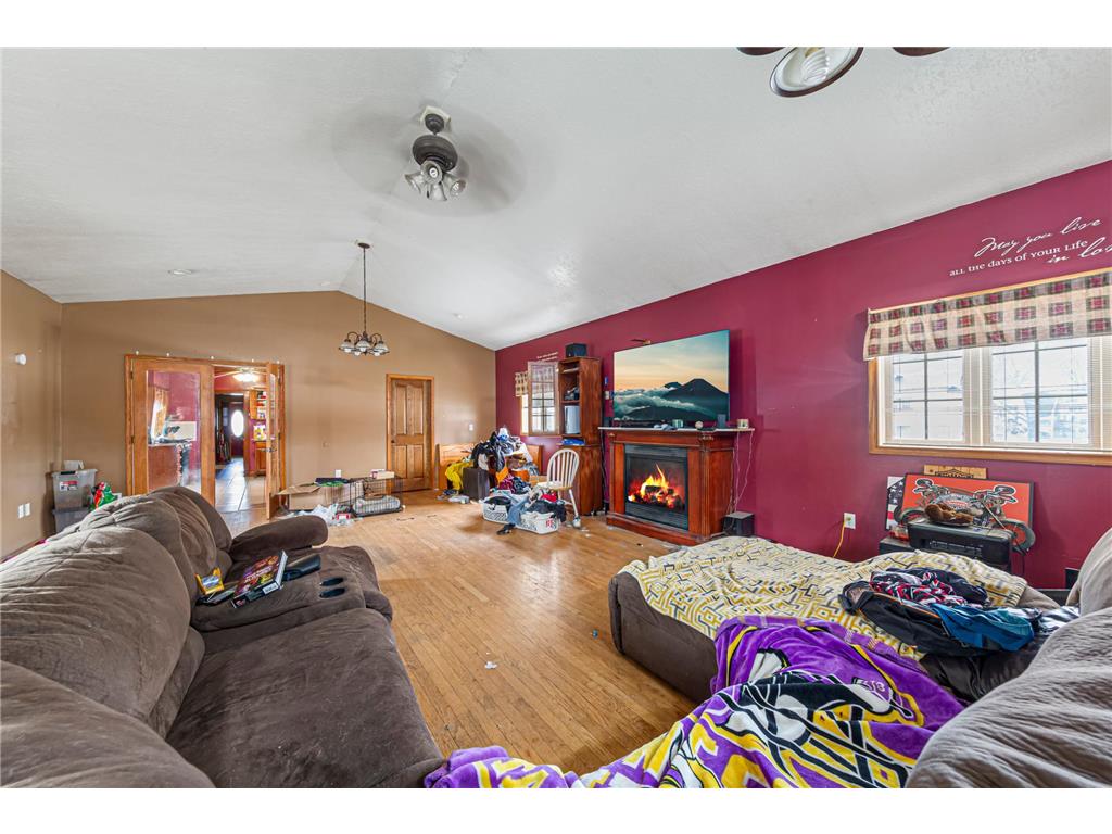 1606 Greeley Avenue N Glencoe MN 55336 7063065 image16