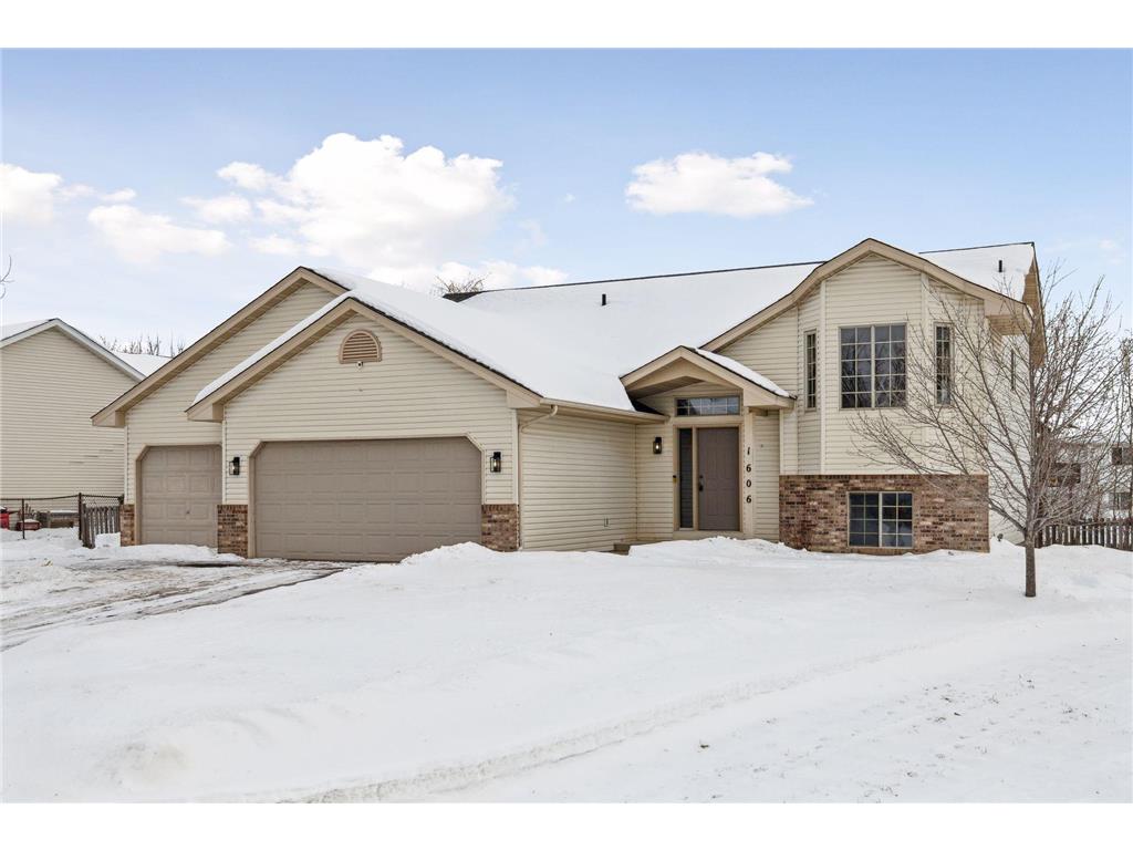 1606 Whitetail Run, Buffalo, MN, 55313 MLS 6267141 Edina Realty