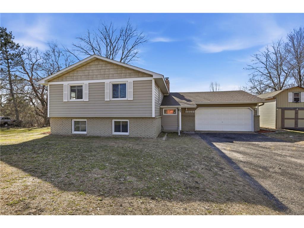 16062 Jenkins Street NE Ham Lake MN 55304 7061345 image2