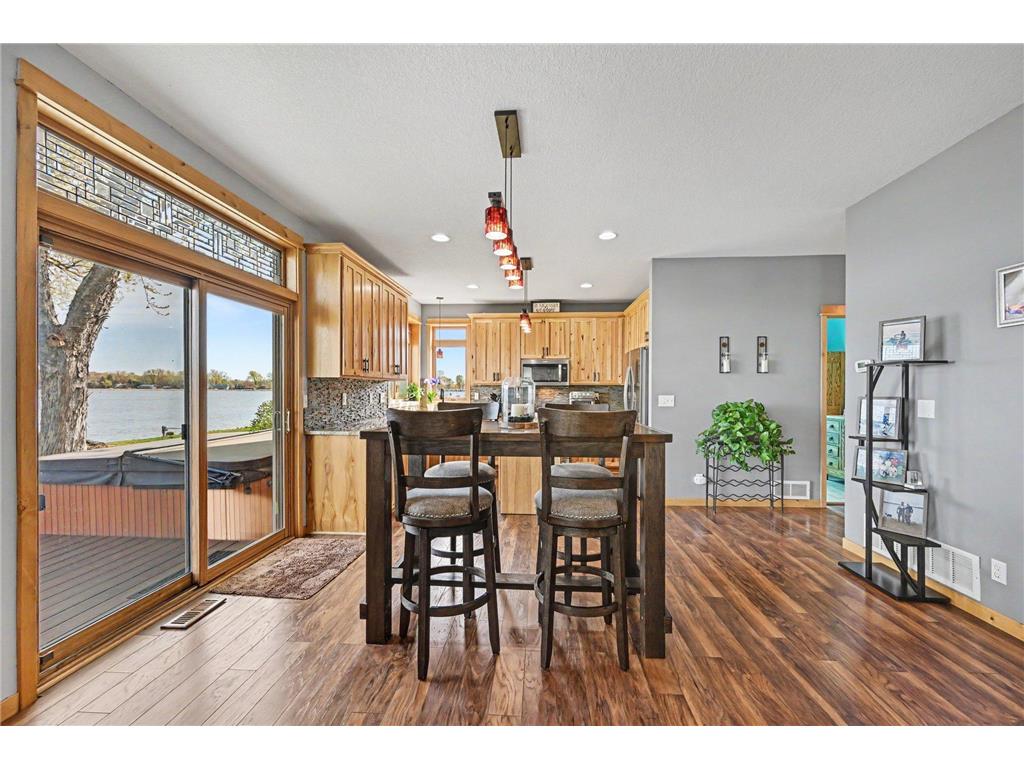 1607 Beach Drive SE Forest Lake MN 55025 - Forest 7030147 image19