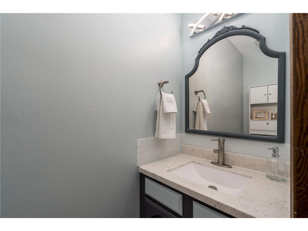 1607 Pleasant View Drive North Mankato MN 56003 7017646 image15