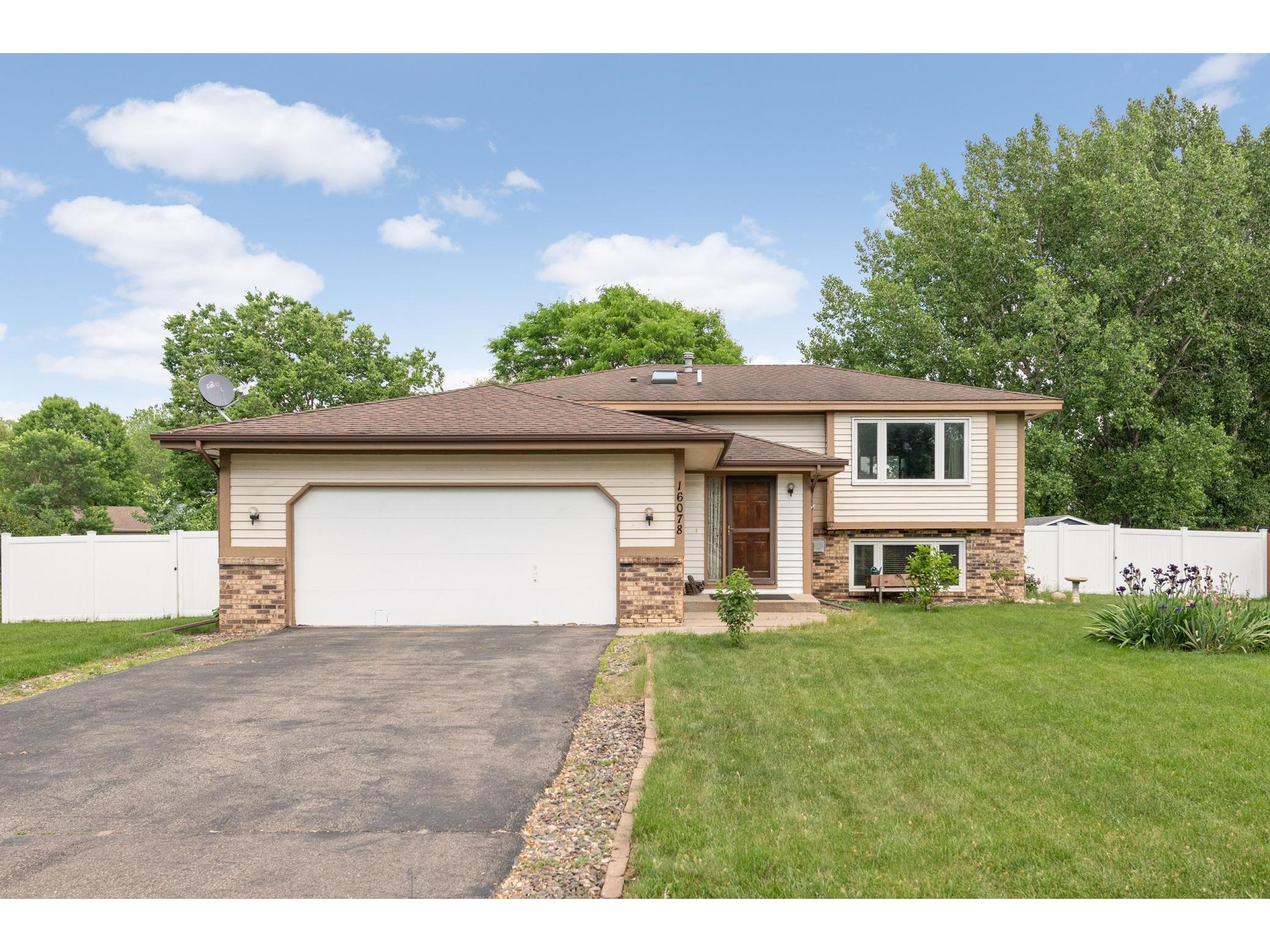 16078 Excelsior Drive, Rosemount, MN, 55068 MLS 5769581 Edina Realty