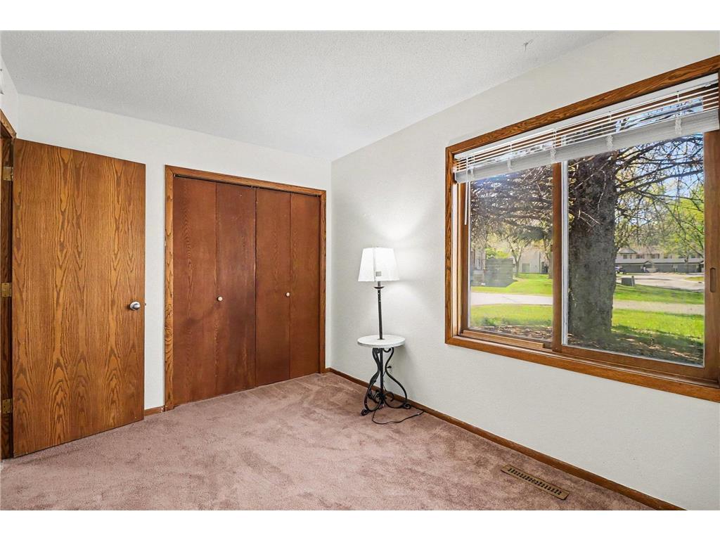 1608 106th Avenue NW Coon Rapids MN 55433 7050106 image7
