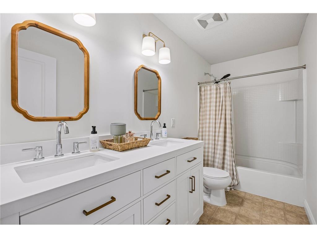 1608 Aspen Drive Carver MN 55315 7058474 image35