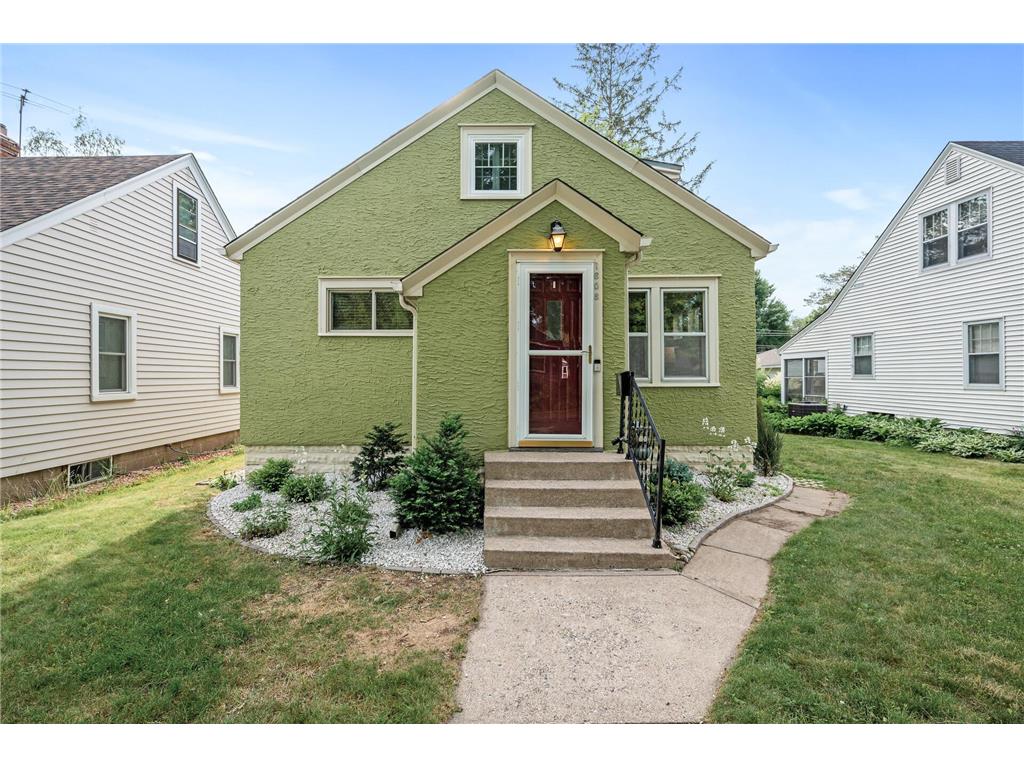 1608 Chelsea Street Saint Paul MN 55108 6387471 image1