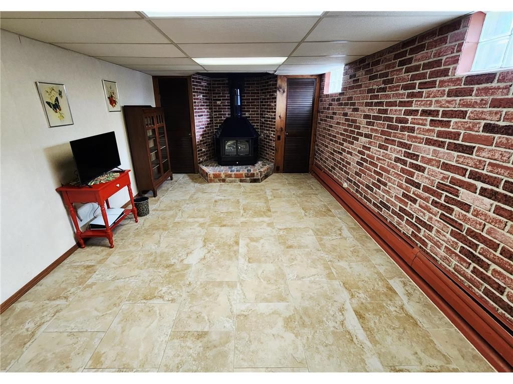1608 W King Street Winona MN 55987 7079639 image18