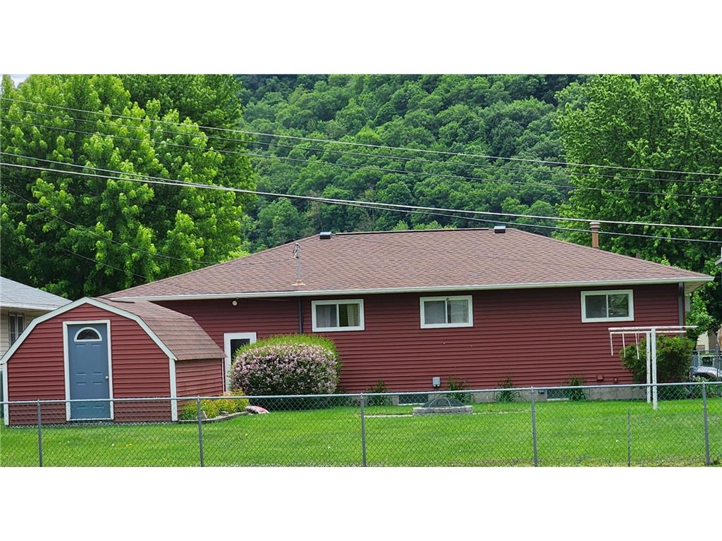 1608 W King Street Winona MN 55987 7079639 image30