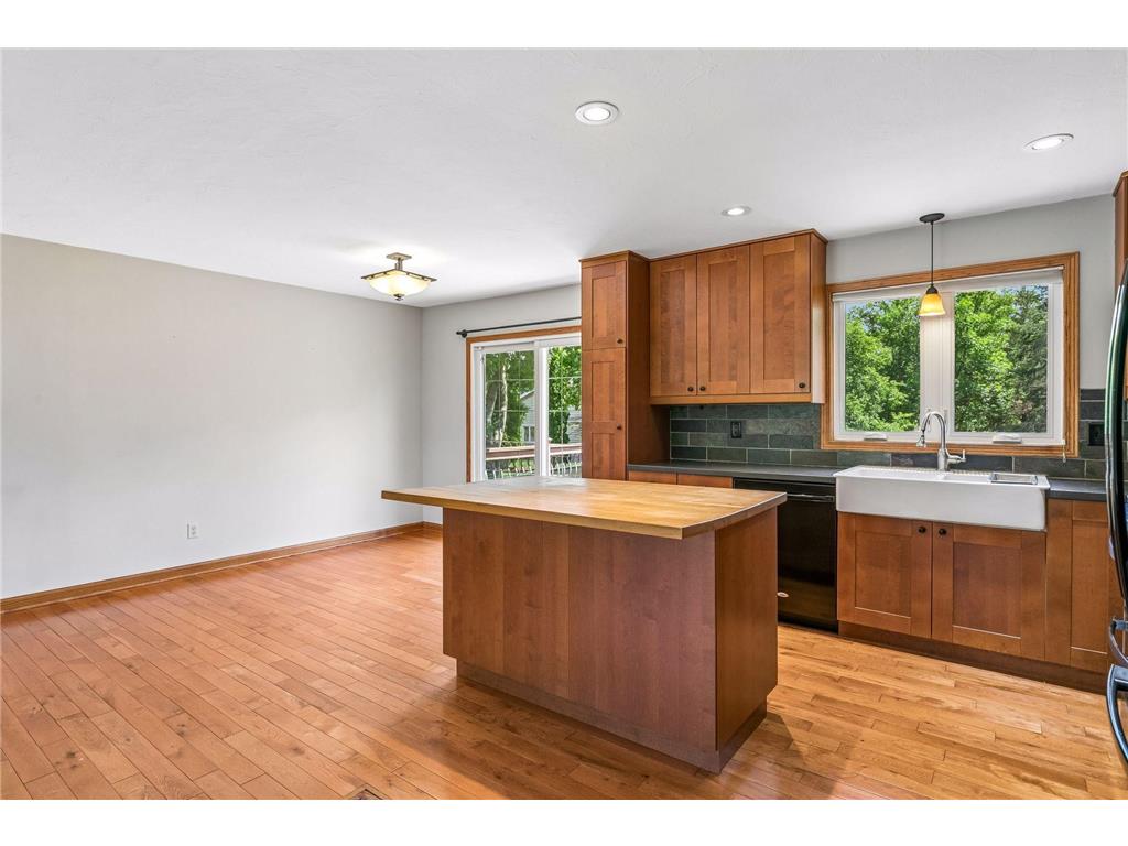 16082 Finland Avenue W Lakeville MN 55068 7091956 image16
