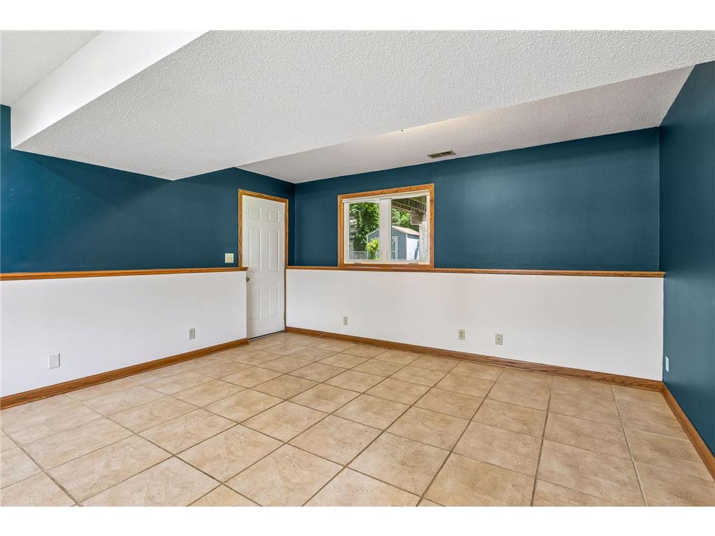 16082 Finland Avenue W Lakeville MN 55068 7091956 image30