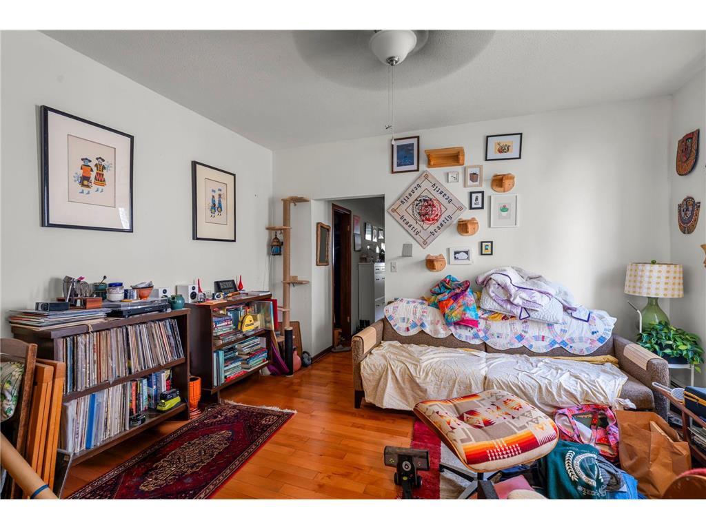 1609 4th Street NE Minneapolis MN 55413 7005352 image21