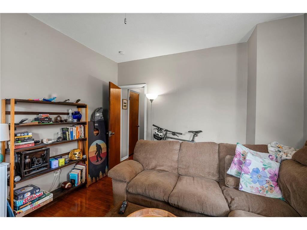 1609 4th Street NE Minneapolis MN 55413 7005352 image28