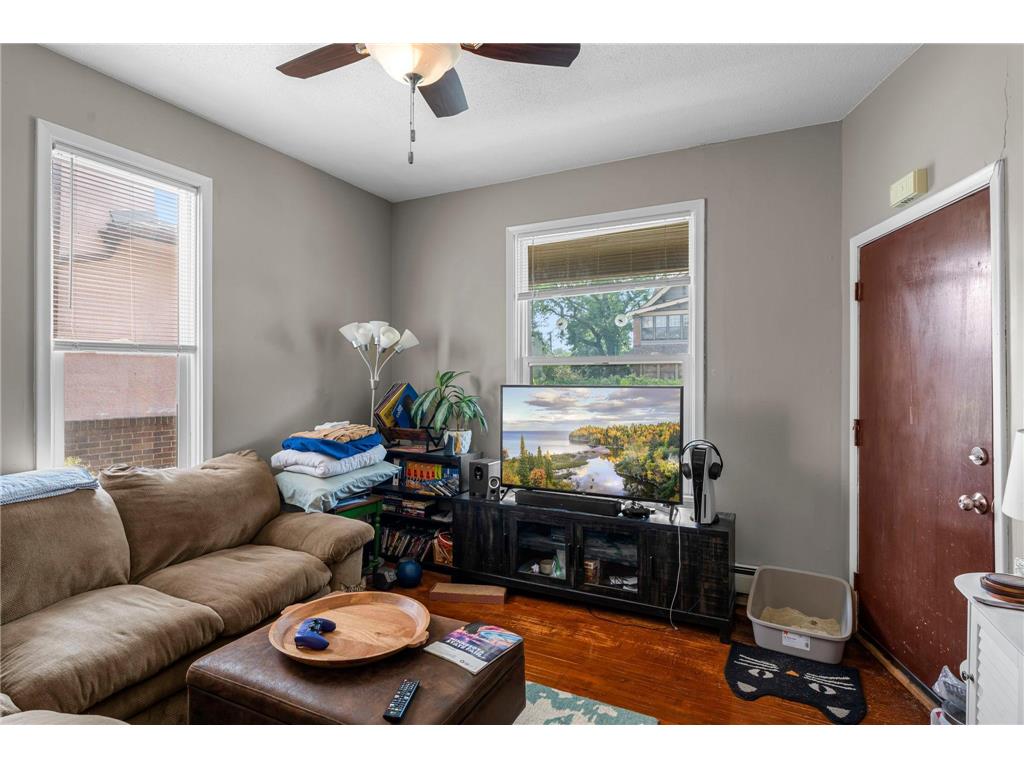 1609 4th Street NE Minneapolis MN 55413 7005352 image29