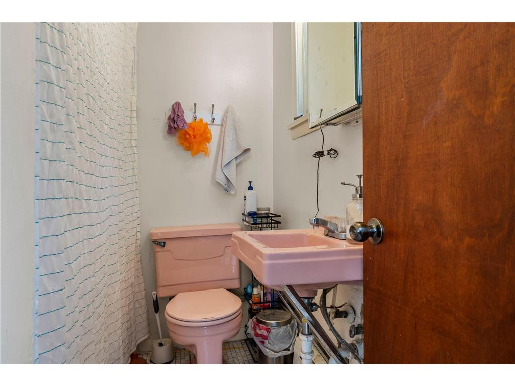 1609 4th Street NE Minneapolis MN 55413 7005352 image31