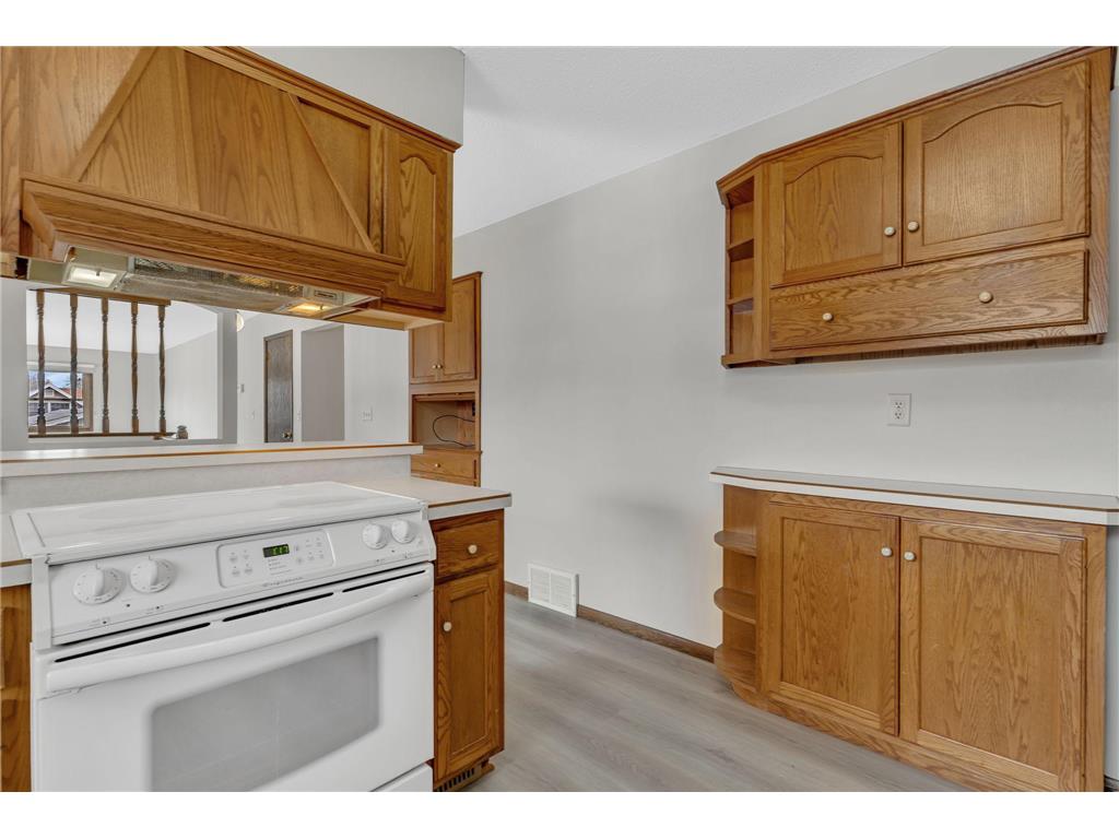 1609 7 1/2 Street SW Willmar MN 56201 7032439 image12