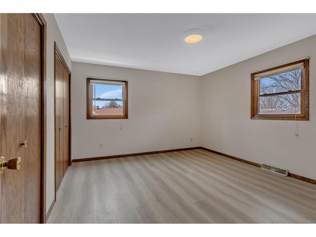 1609 7 1/2 Street SW Willmar MN 56201 7032439 image14