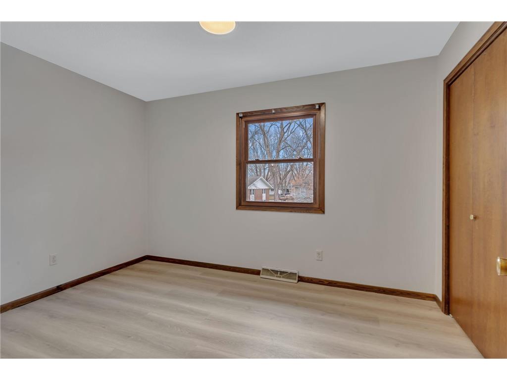 1609 7 1/2 Street SW Willmar MN 56201 7032439 image16