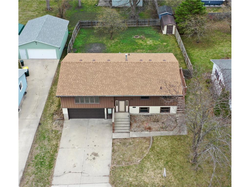1609 7 1/2 Street SW Willmar MN 56201 7032439 image2