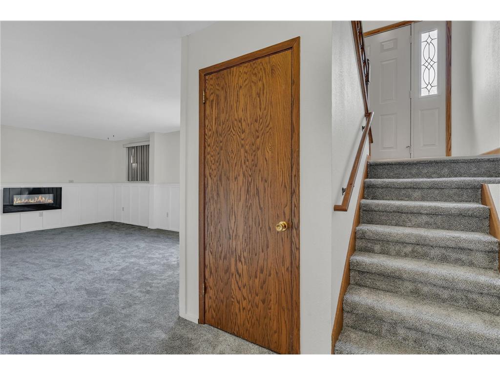 1609 7 1/2 Street SW Willmar MN 56201 7032439 image21