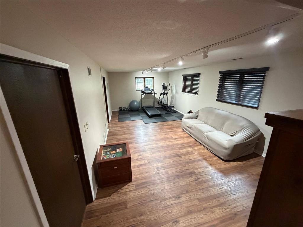 1609 Gateway Drive Albert Lea MN 56007 7078145 image17