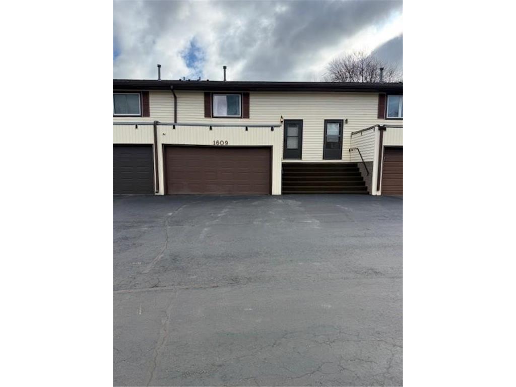1609 Keystone Drive Albert Lea MN 56007 7035983 image1