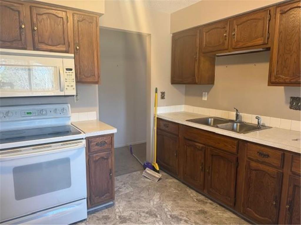 1609 Keystone Drive Albert Lea MN 56007 7035983 image5