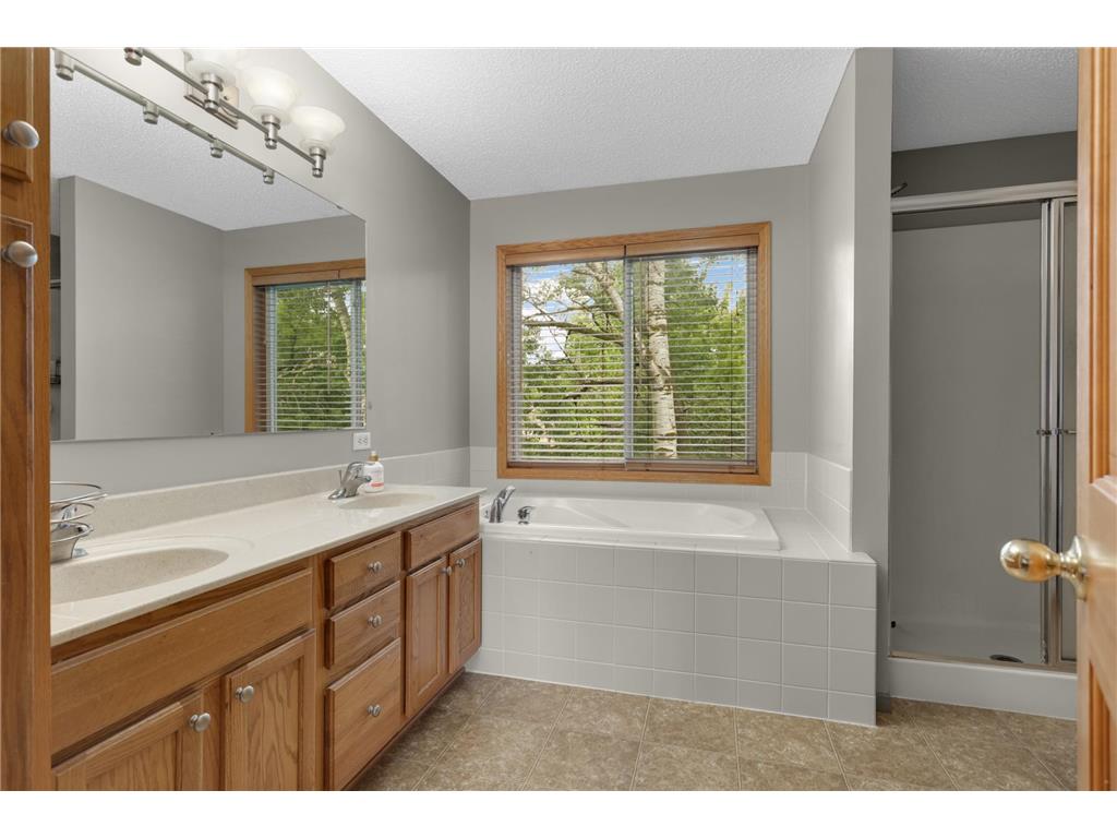 16098 Kennard Court Lakeville MN 55044 7072486 image21